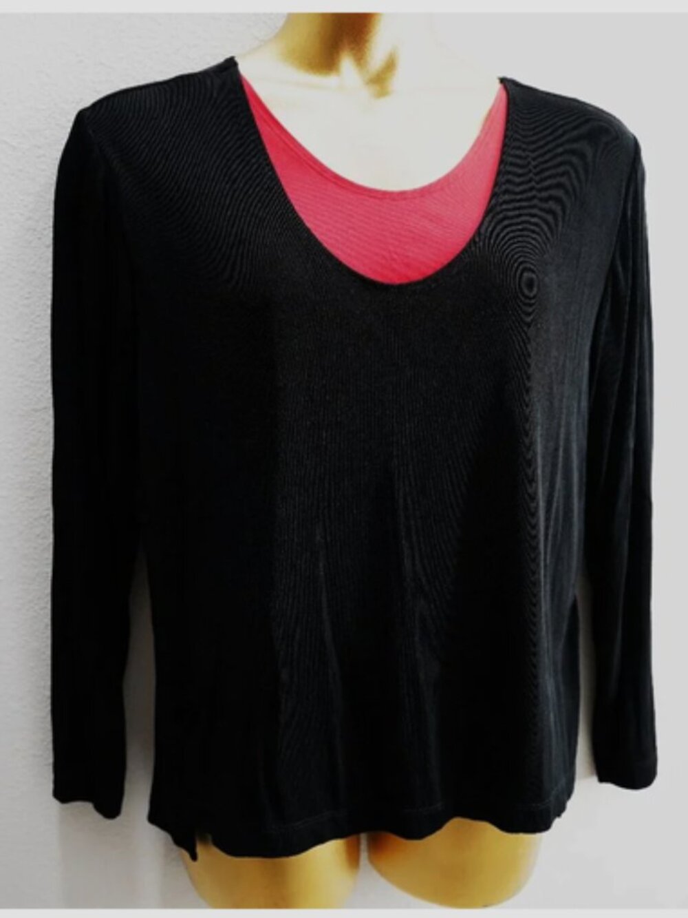 Chico's Travelers Slinky Top size 3